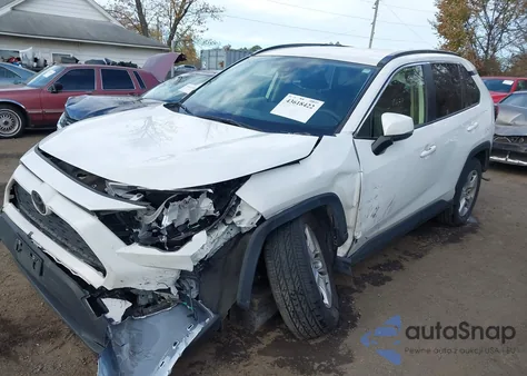 2020 Toyota Rav4 Xle из США, поврежденный, VIN JTMP1RFV7LD059546